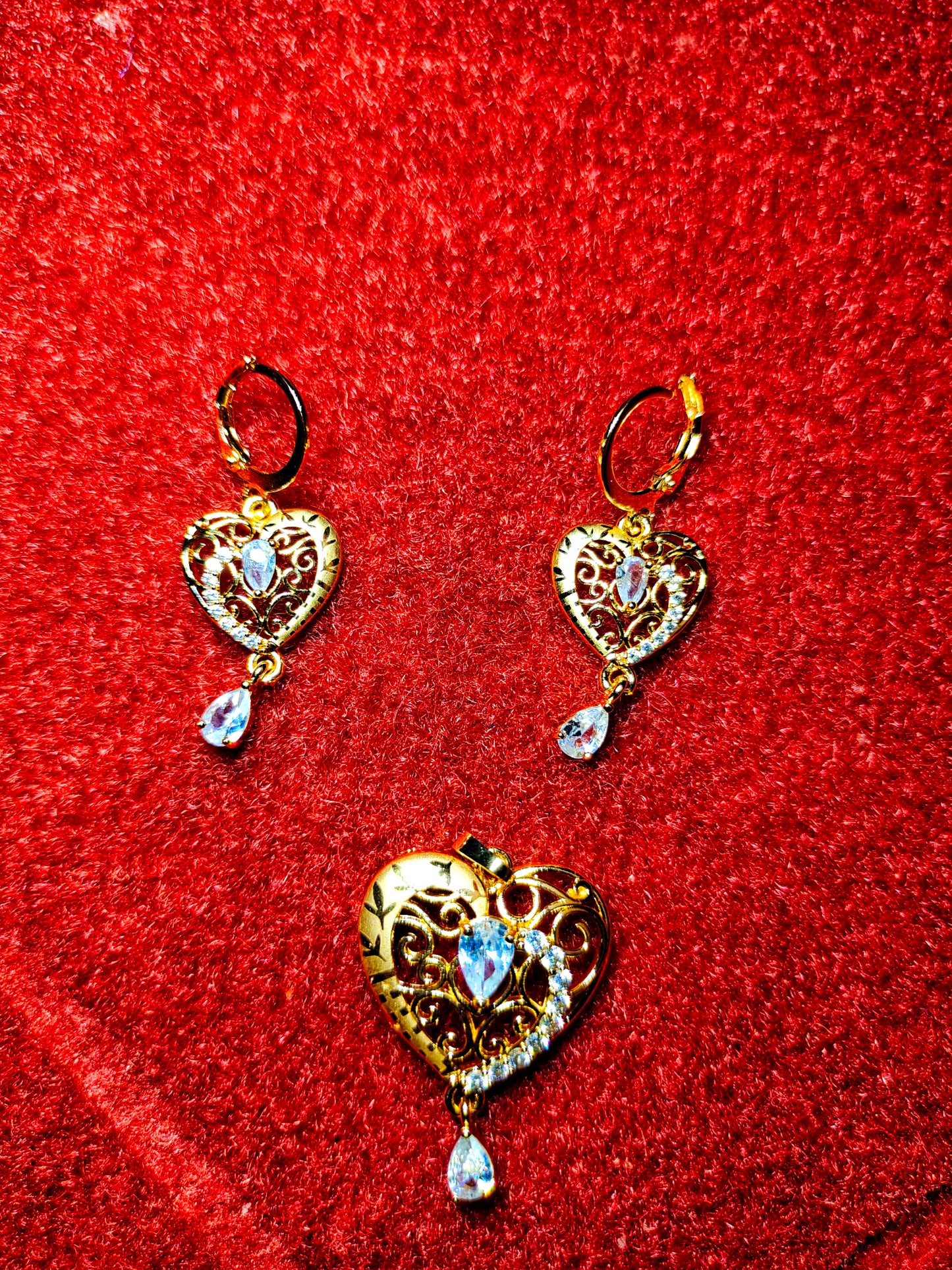 Flat 50% Off Earrings & Lockets | Shop the Sparkle, Save Big