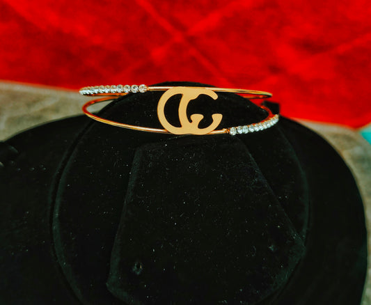 Fashion Bracelets for Women | Elegant Accessories to Elevate Your Style flat 50% off