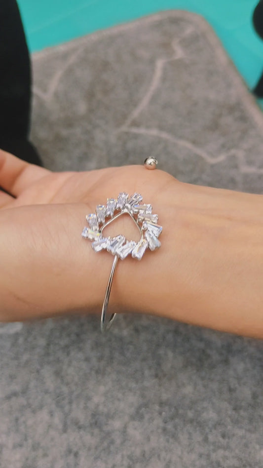 Best Women's Bracelets | Dainty, Bold, and Statement Designs flat 50% off