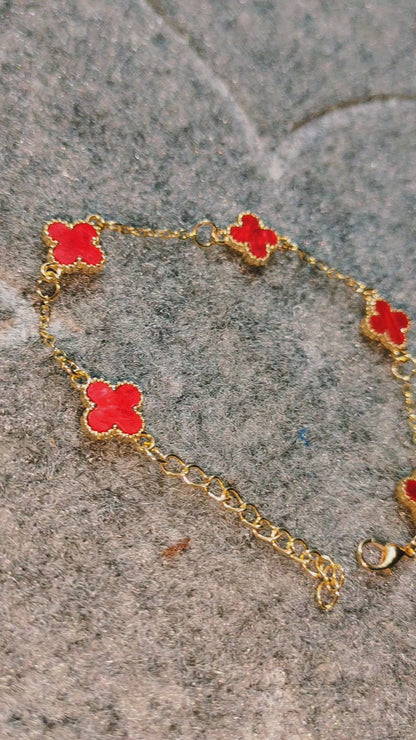 Shop Women's Bracelets Online | Gold, Silver & Diamond Styles at flat 50% off